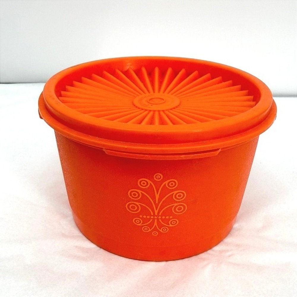 Vintage Tupperware Orange Servalier Canister 1297-10 w/ Sunburst Lid 812-57
